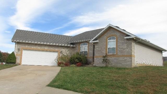 602 Tucker Bay Cir, Nixa, MO 65714 - photo 1
