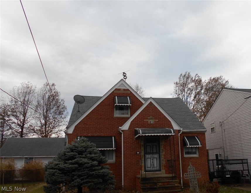 1830 E 298th St, Wickliffe, OH 44092 - photo 1