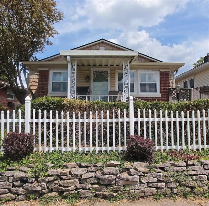 79 S 11th Ave, Beech Grove, IN 46107 - photo 1