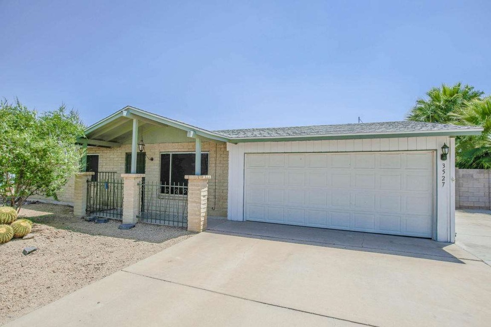 3527 W Voltaire Ave Phoenix AZ 85029-2