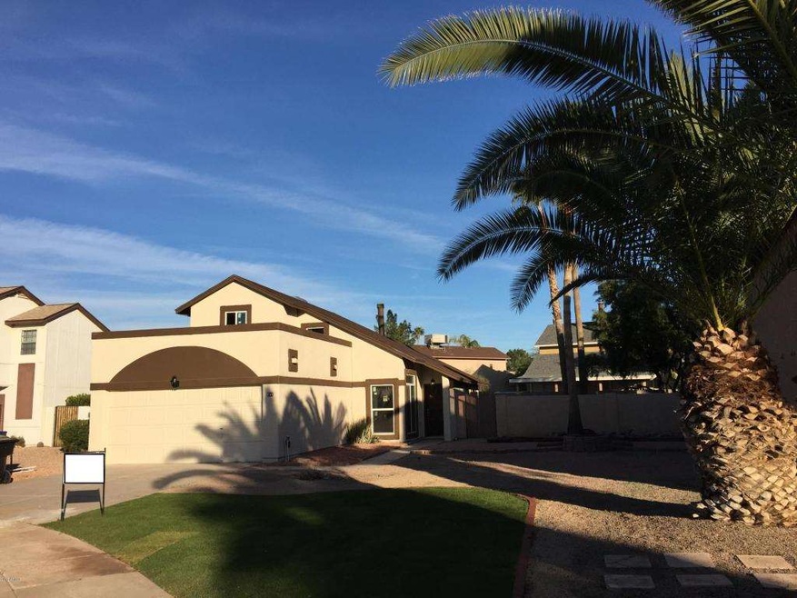 737 N Los Feliz Dr, Chandler, AZ 85226 - photo 1