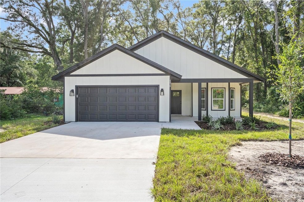 Pending $324,900 • Co-Listing Agent
