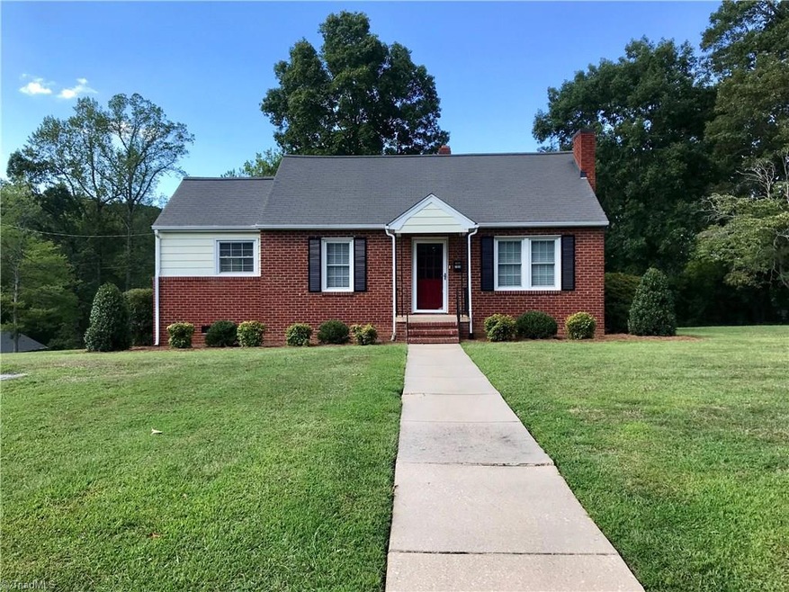 14540 Sunset Dr, Asheboro, NC 27205 - photo 1