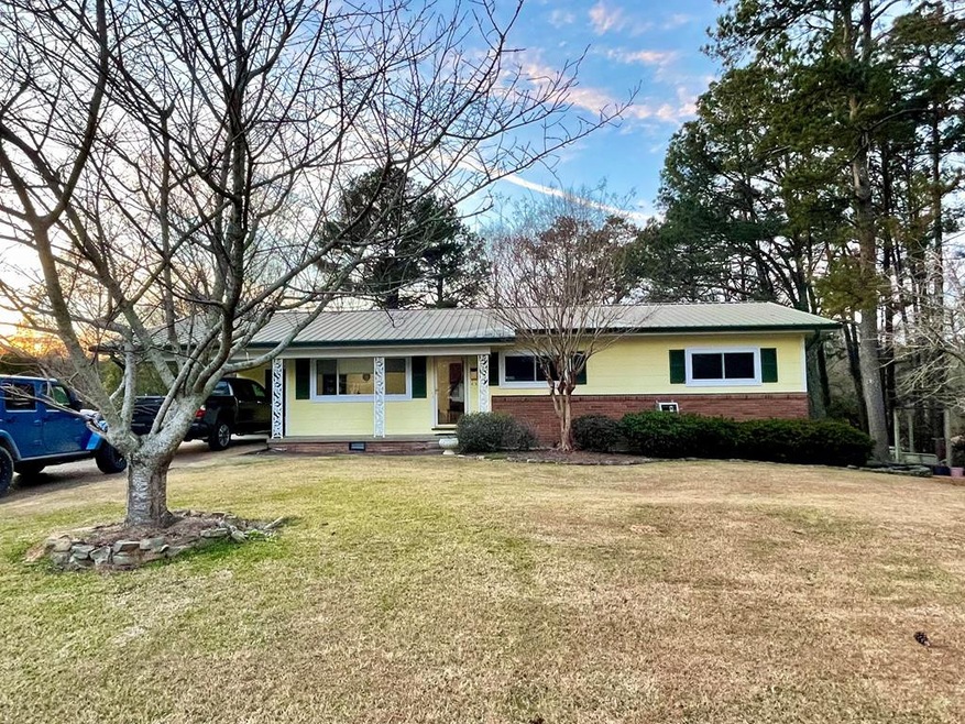 114 Primrose Ln, Hazlehurst, MS 39083 - photo 1