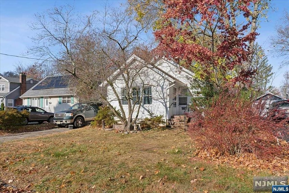 Sold $690,000