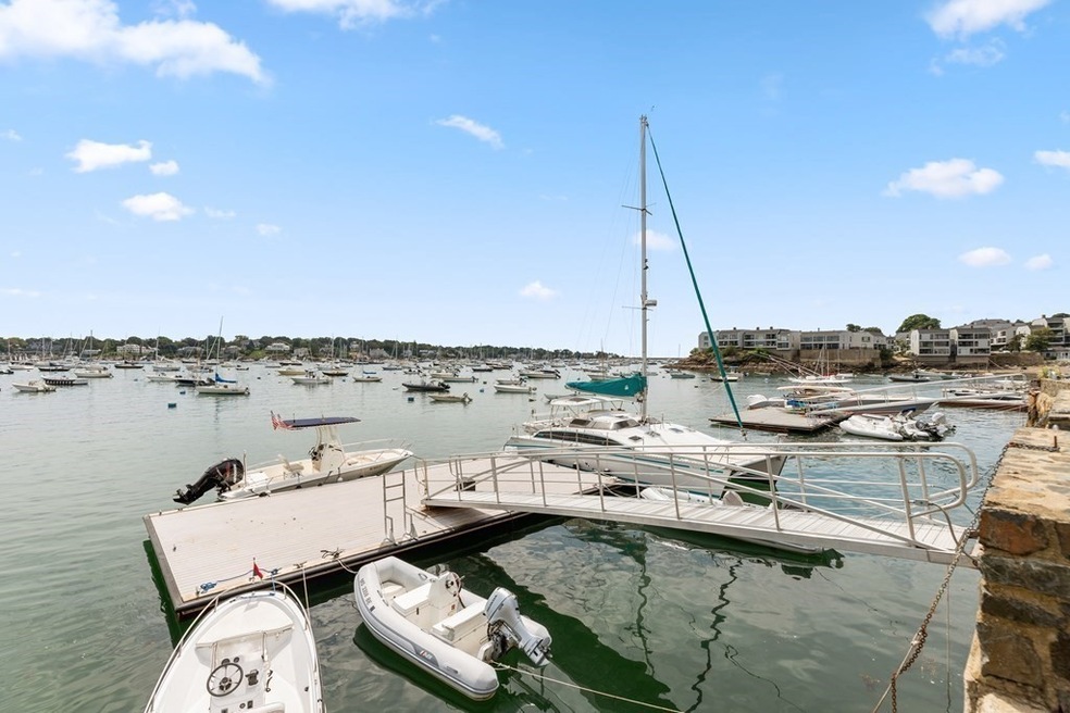 24 Lee St unit C4, Marblehead, MA 01945 - photo 1