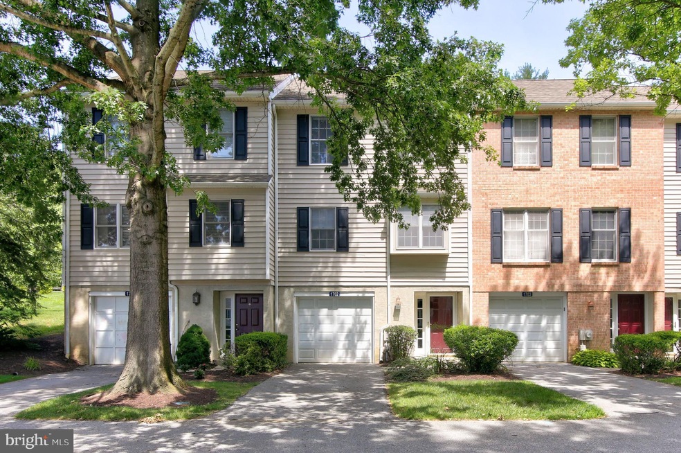 1702 N Glen Dr unit 2702, Glen Mills, PA 19342 - photo 1
