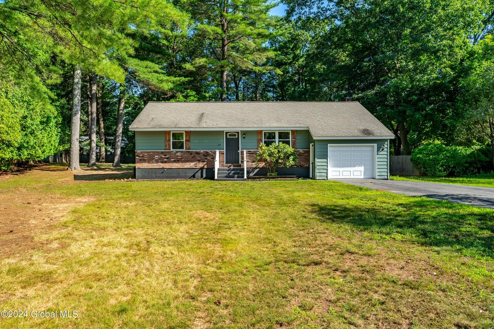 24 Ichabod Ln, Ballston Spa, NY 12020 - photo 1