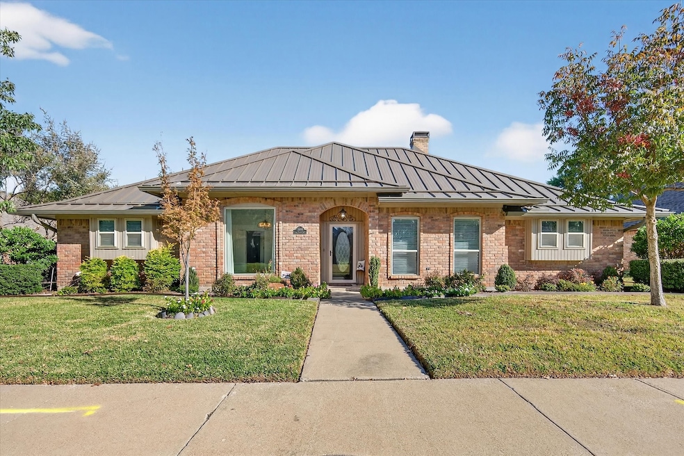 Under Contract $415,000