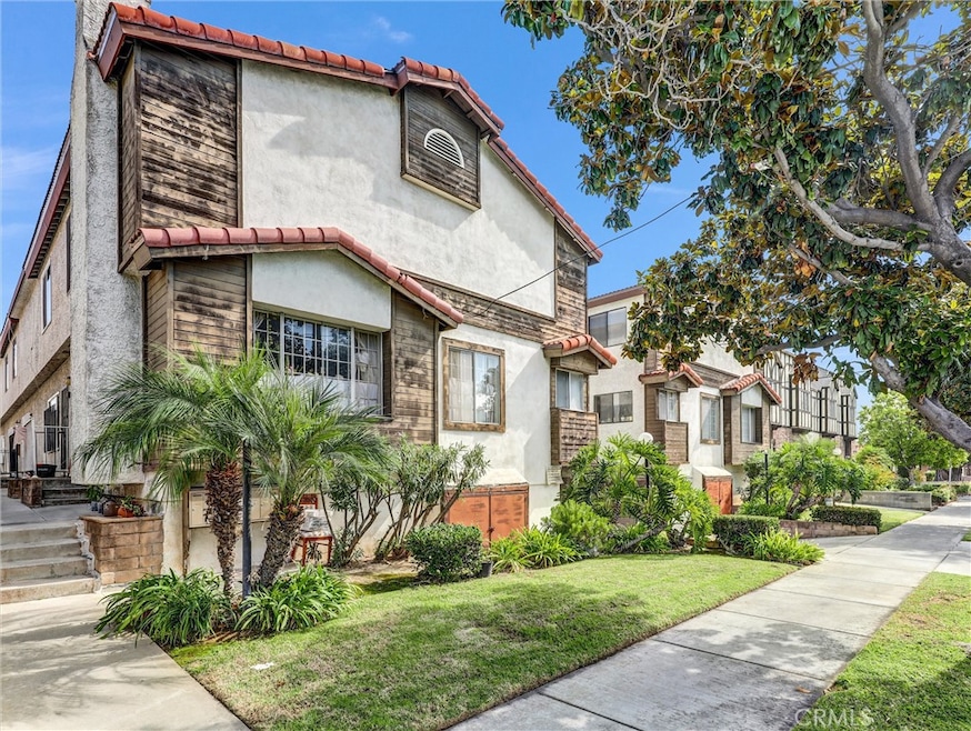 812 S Stoneman Ave unit G, Alhambra, CA 91801 - photo 1