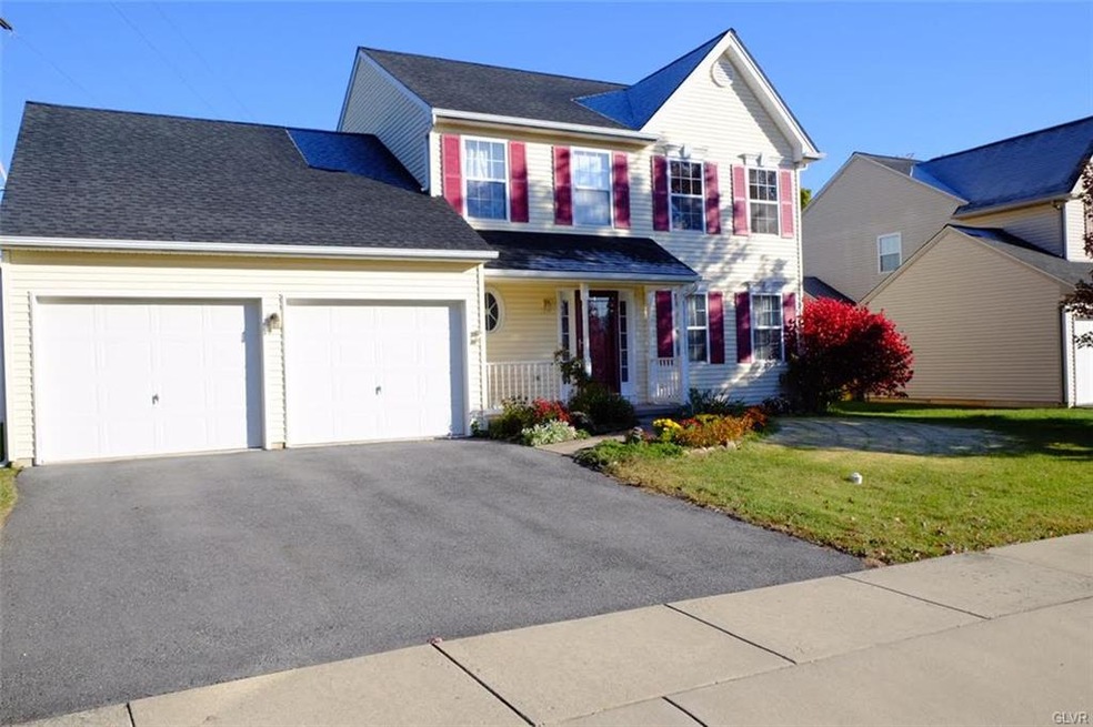 50 Thomas Dr, Easton, PA 18040 - photo 1