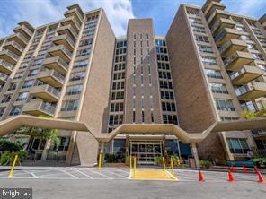 Green Hill Condominiums unit EE-927, Wynnewood, PA 19096 - photo 1