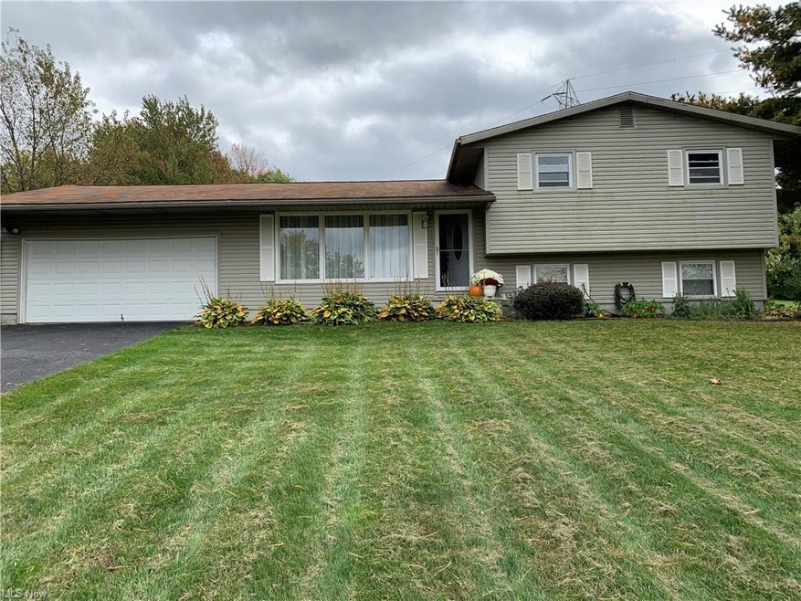 Welcome to 5748 Benjamin St SW, Canton OH 44706