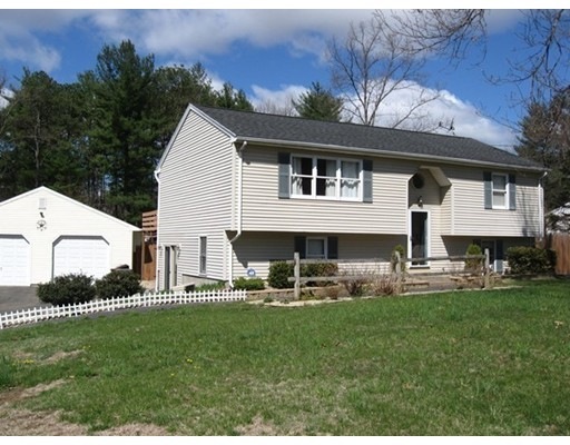 12 Jaeger Dr, Westfield, MA 01085 - photo 1