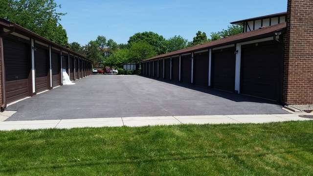 11045 S Theresa Cir unit 1C, Palos Hills, IL 60465 - photo 1