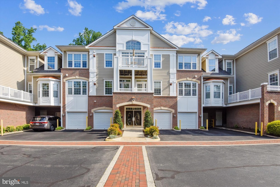 7871 Rolling Woods Ct unit 408, Springfield, VA 22152 - photo 1