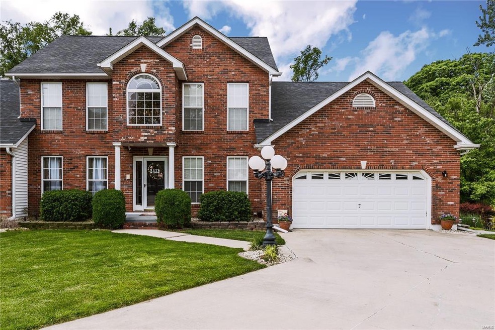 825 Woodsedge Dr, Maryville, IL 62062 - photo 1