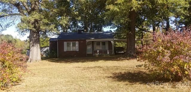 320 Swann Rd, Statesville, NC 28625 - photo 1