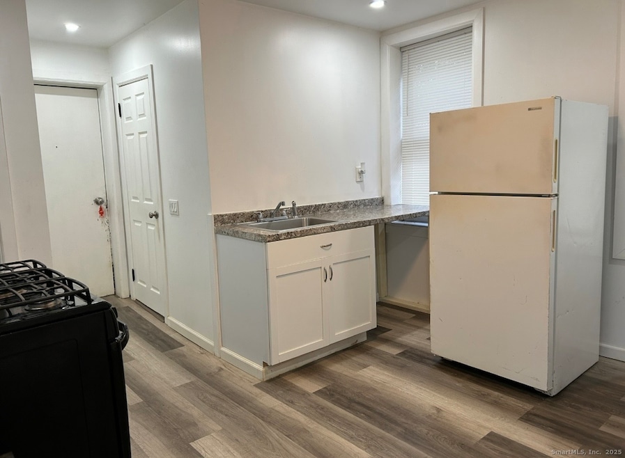 unlisted-address, Waterbury, CT 06708 - photo 1