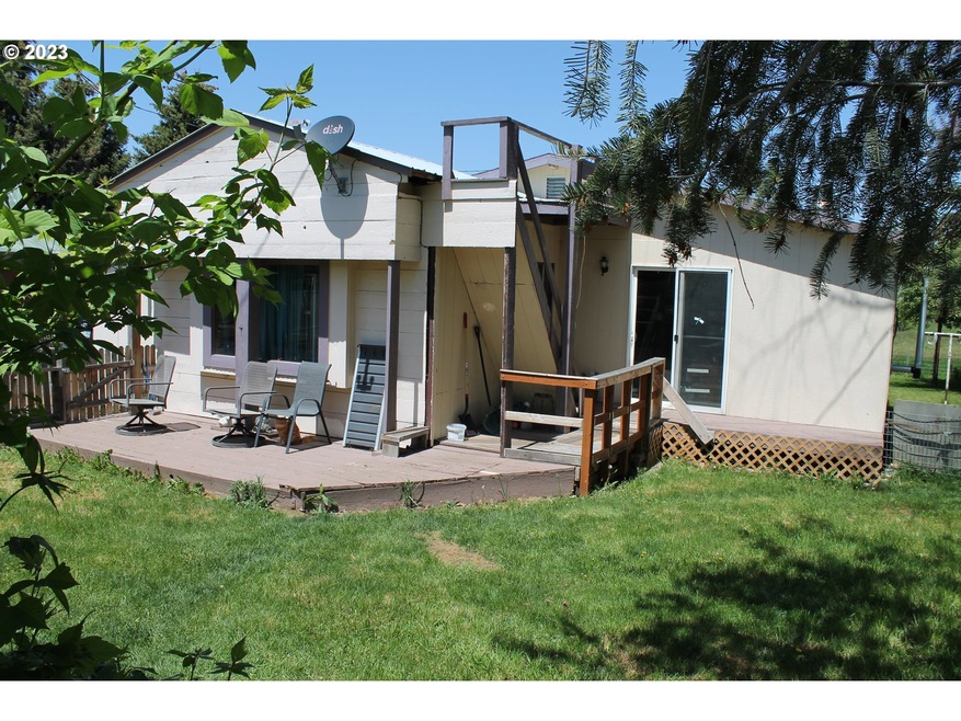 260 E Main St, Long Creek, OR 97856 - photo 1