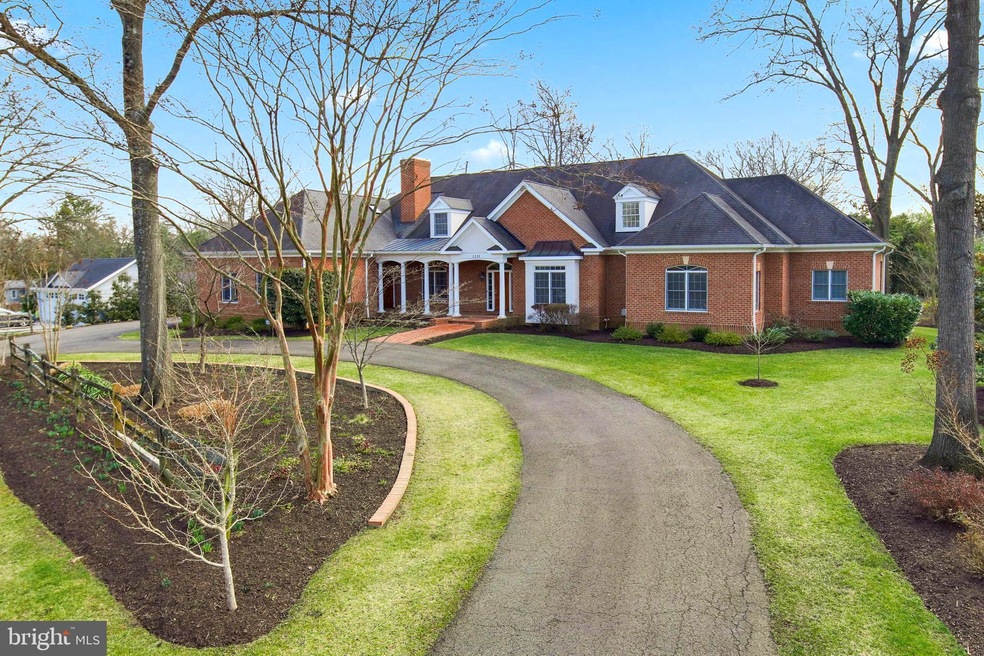 1131 Alexandria Ave, Alexandria, VA 22308 - photo 1