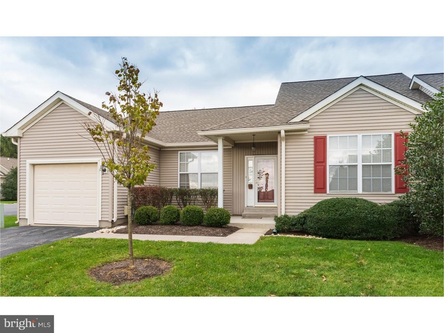 6 W Hunt Master Hollow unit 130, Glen Mills, PA 19342 - photo 1