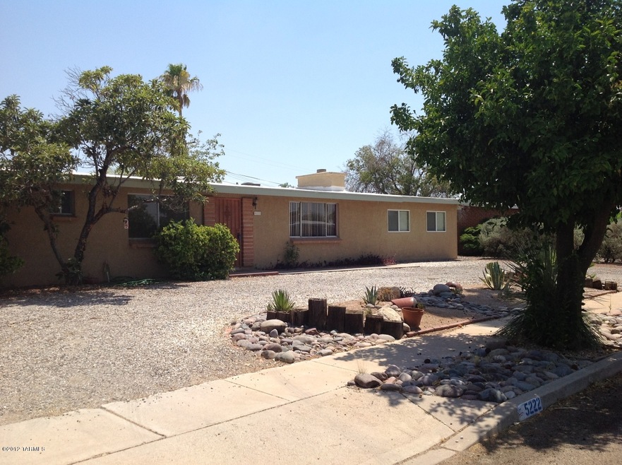 5222 E Alhambra Place, Tucson, AZ 85711 - photo 1