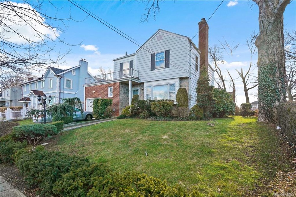 22 Inwood St, Yonkers, NY 10704 - photo 1