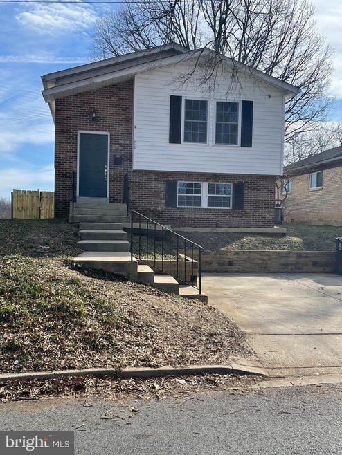 708 Elfin Ave, Capitol Heights, MD 20743 - photo 1