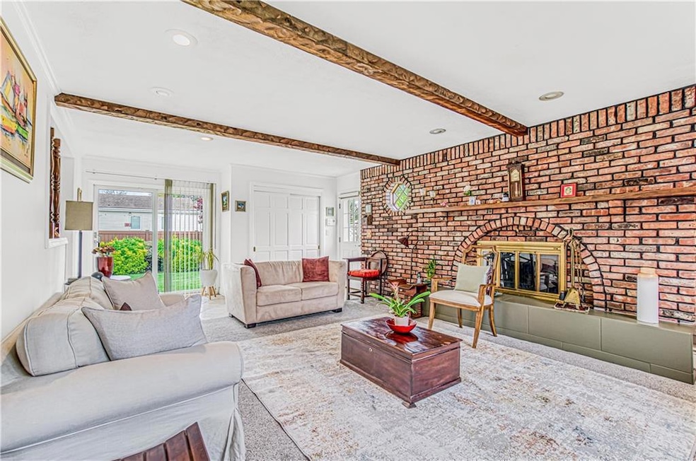 Sold $765,000 • Co-Listing Agent