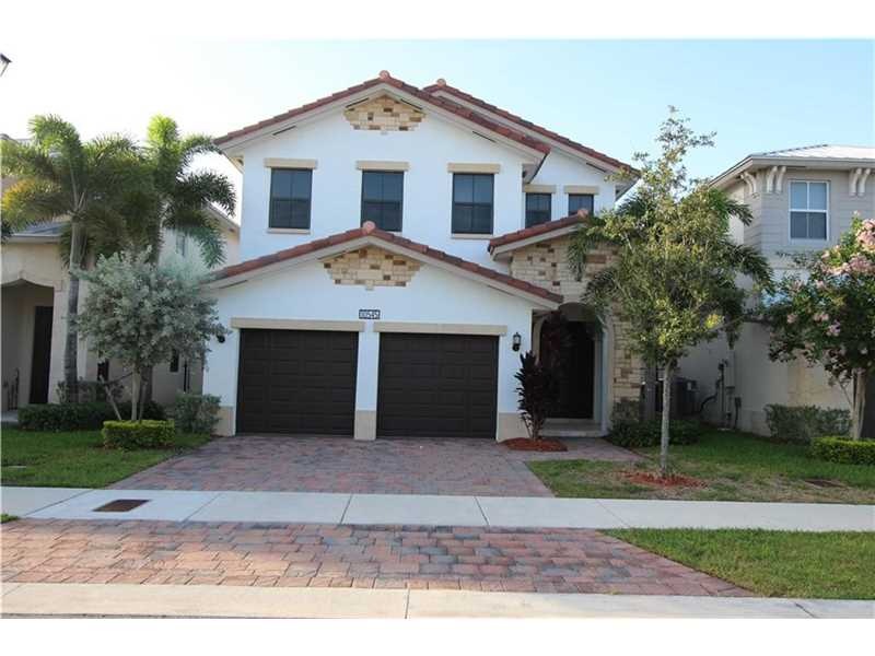 10545 NW 69th Terrace, Miami, FL 33173 - photo 1