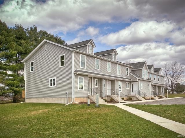 100 Boniface Dr unit 11E, Pine Bush, NY 12566 - photo 1