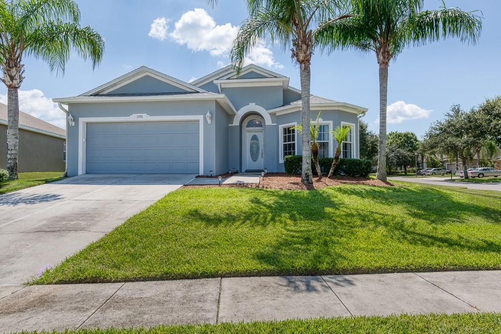 5776 Quinton Way unit 2, Mount Dora, FL 32757 - photo 1