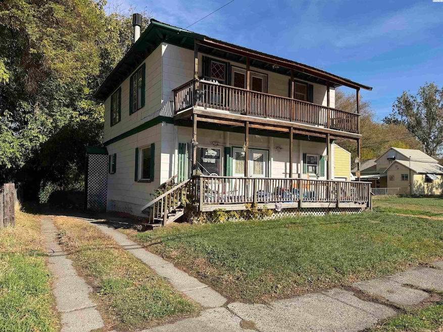 461 Pataha St, Pomeroy, WA 99347 - photo 1