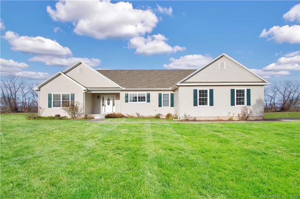 9 Meetinghouse Ln, Enfield, CT 06082 - photo 1