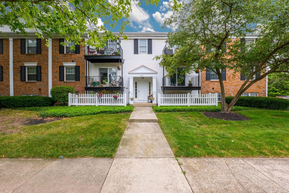 5285 Portland St unit 203, Columbus, OH 43235 - photo 1