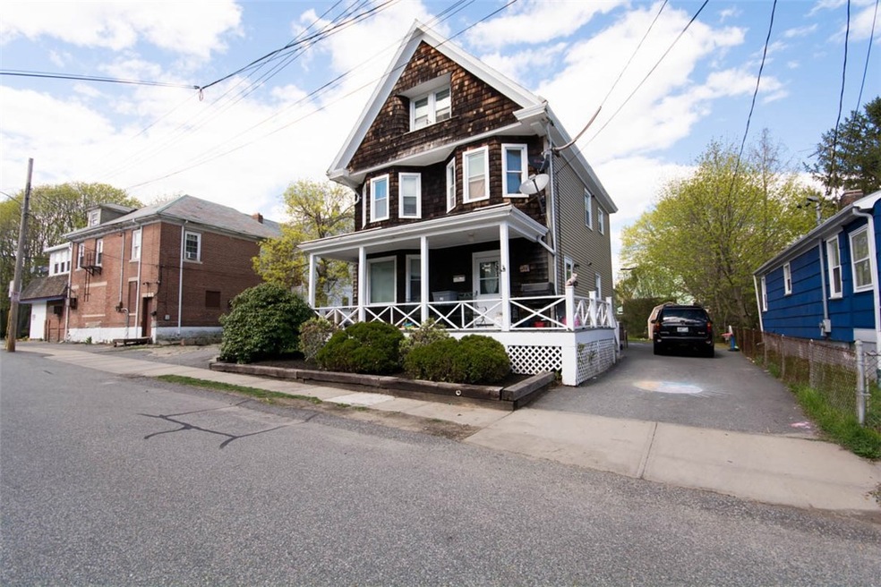 2 Princeton St, Newport, RI 02840 - photo 1