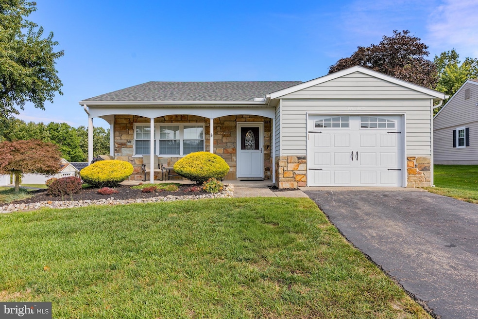 57 Gramercy Place, Southampton, NJ 08088 - photo 1