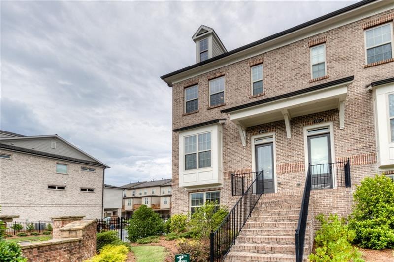 1002 Township Square, Alpharetta, GA 30022 - photo 1