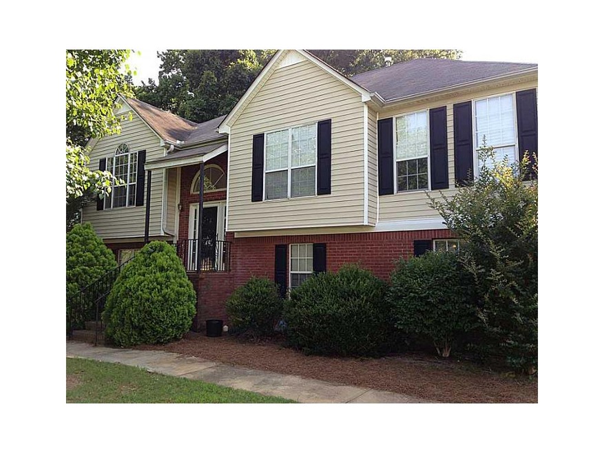 754 Peteywood Dr, Austell, GA 30106 - photo 1