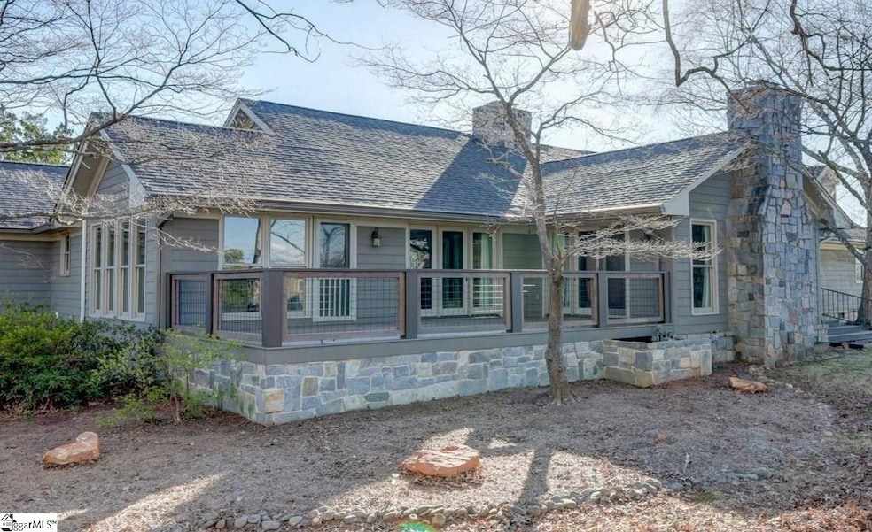 738 Foot Hills Rd, Greenville, SC 29617 - photo 1