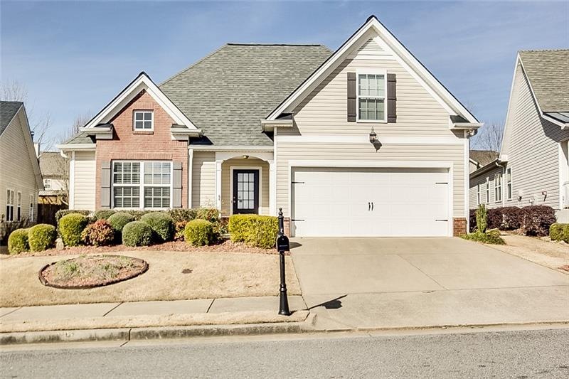 604 Cobblestone Cir, Canton, GA 30114 - photo 1