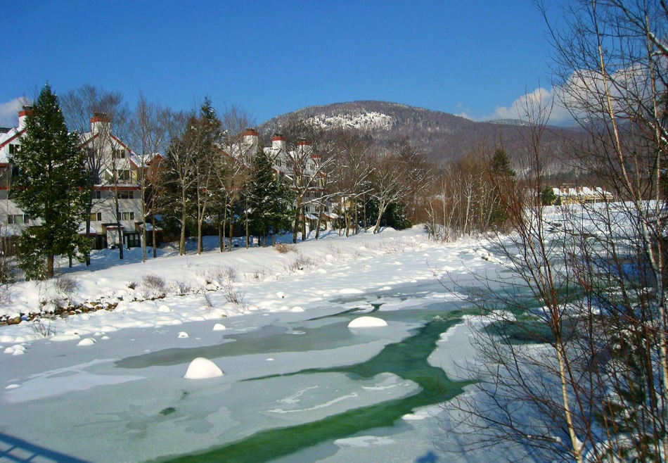 28 Friendship Ct unit PR 28, Lincoln, NH 03251 - photo 1
