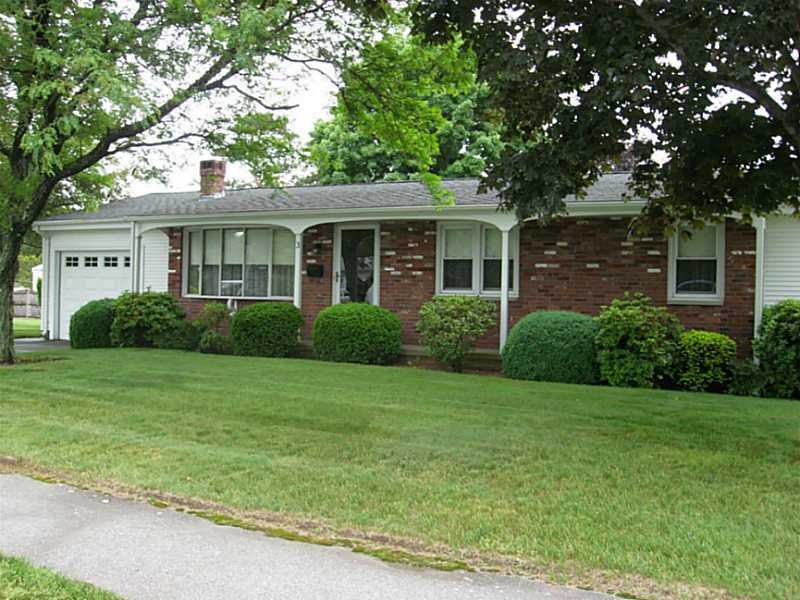 3 Sunrise Rd, Cranston, RI 02920 - photo 1