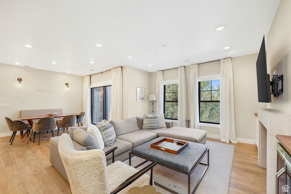 Living Room / Dining Area