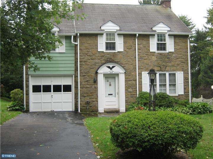 855 Valley View Rd, Flourtown, PA 19031 - photo 1