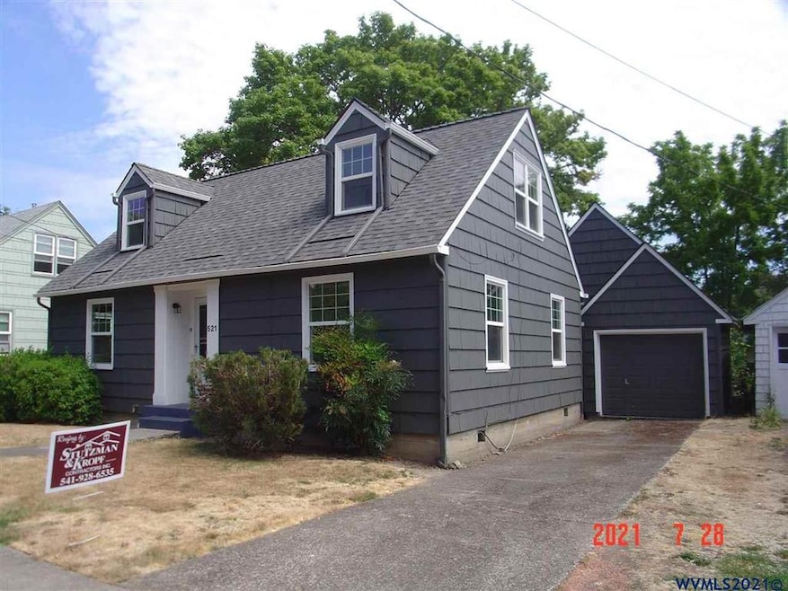 Sold $400,000 • Co-Listing Agent