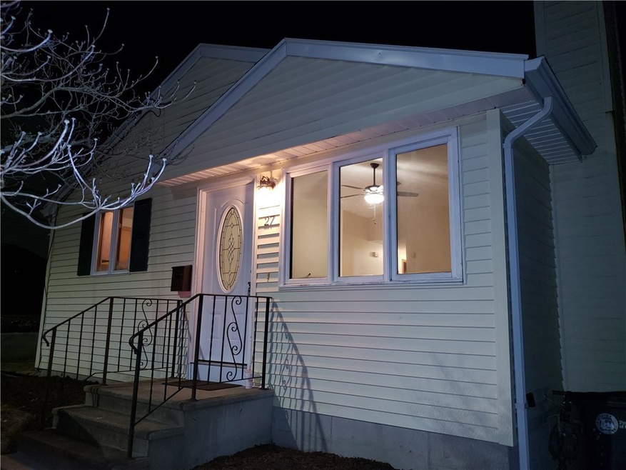 27 Ophelia St, Providence, RI 02909 - photo 1