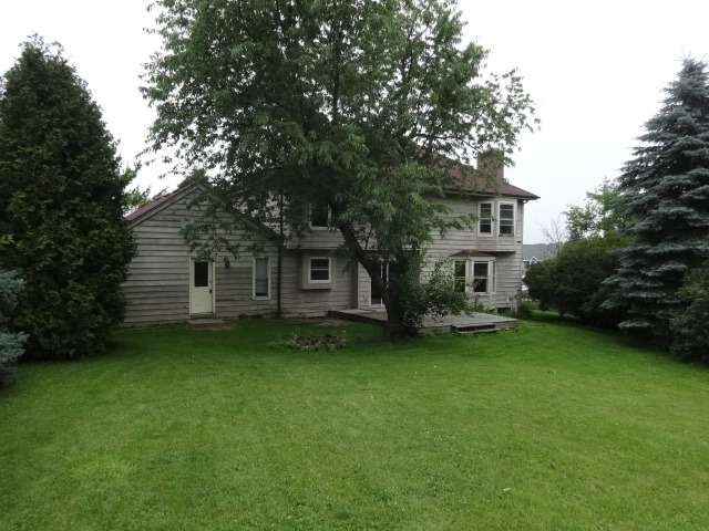 1305 Brandywine Cir, Algonquin, IL 60102 - photo 1