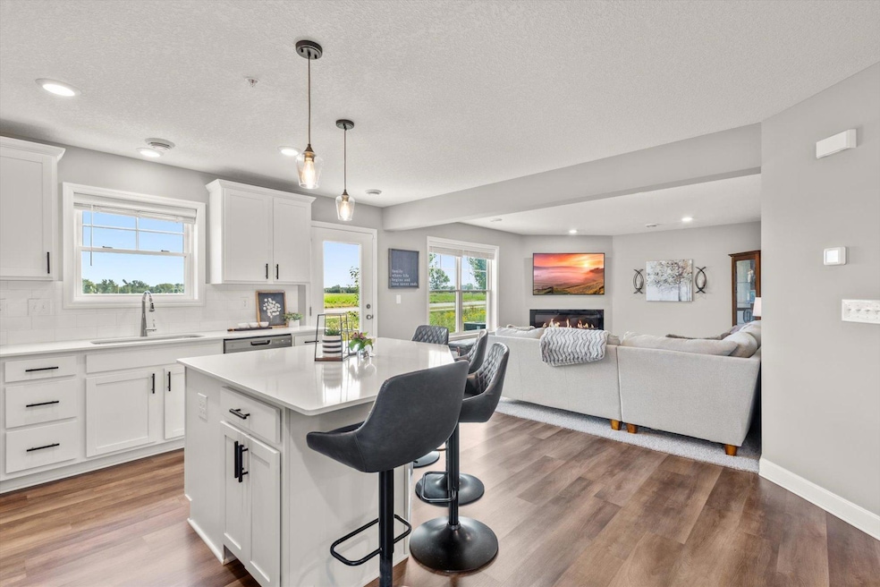 For Sale $376,900 • Co-Listing Agent